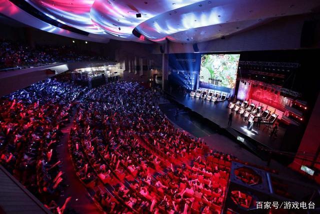 东足球新时 东足球新时